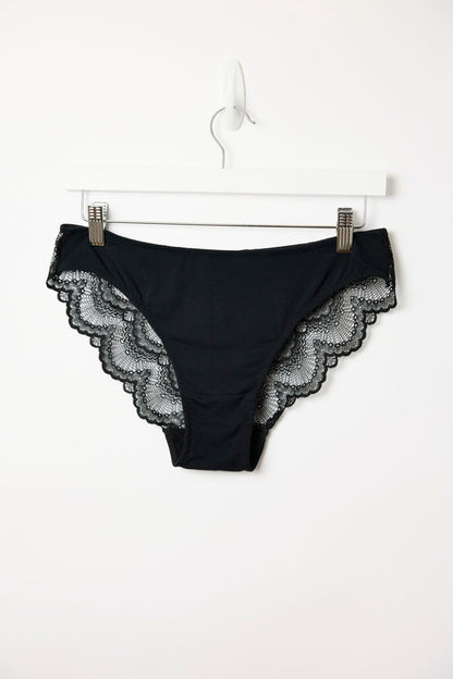 Sleek Sophie low-rise brief in Black TENCEL™ Modal, photo 1