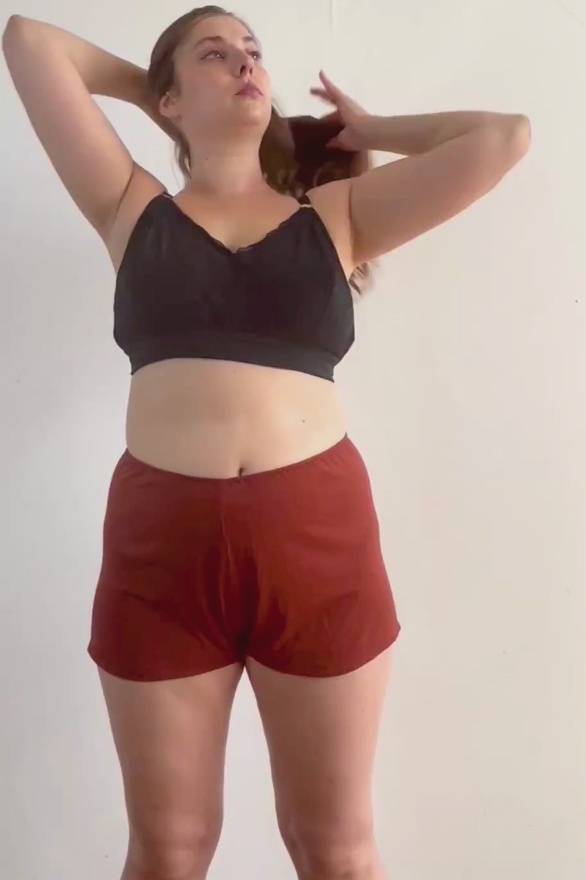 Cosy Charlotte shorts in Spiced Terracotta modal, video
